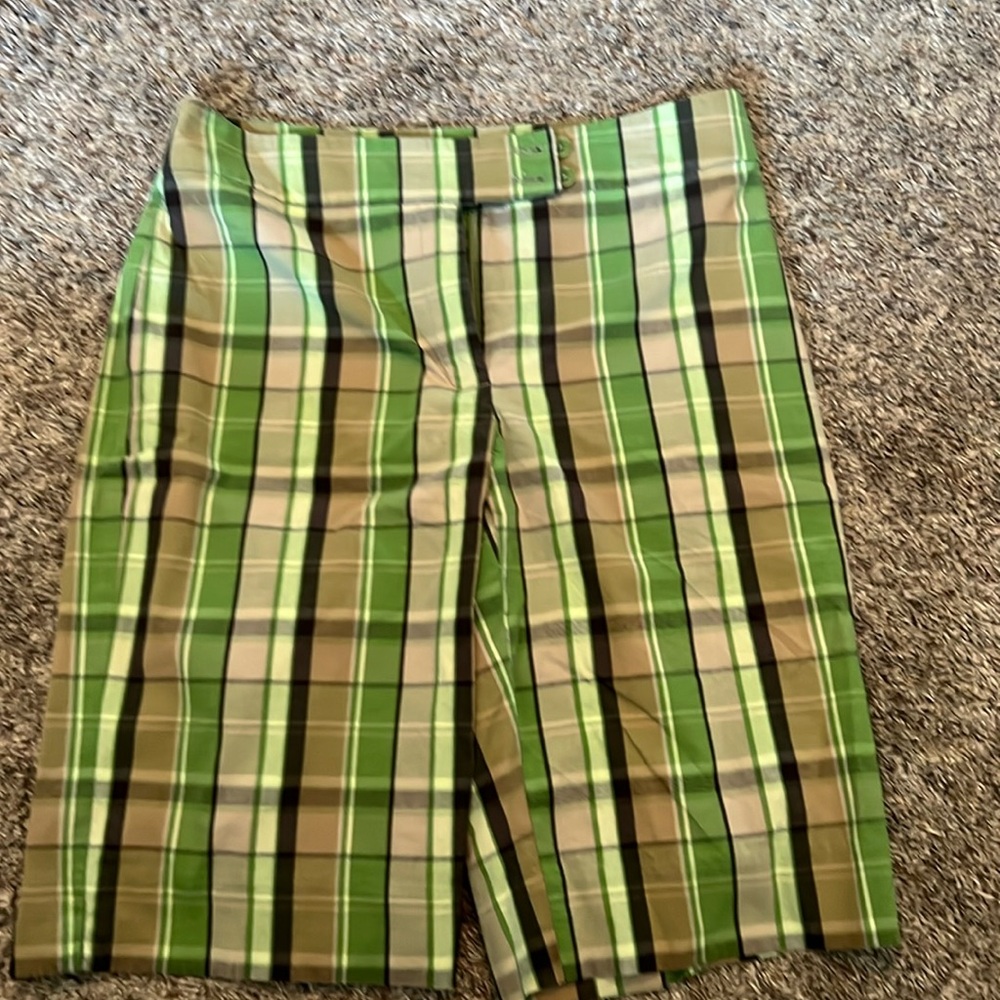 Jones New York signature bermudas